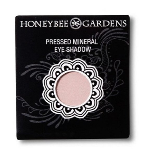 Lovely Peachy Pressed Eye Shadow Singles in Venus - shimmery rusted copper - Picture 4 of 11